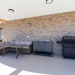 Apartman Luxurious New With Pool *