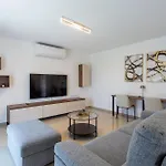 Luxurious New With Pool Šajini